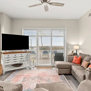 https://sunrise-beach-resort-501.panamacity-beachhotels.com