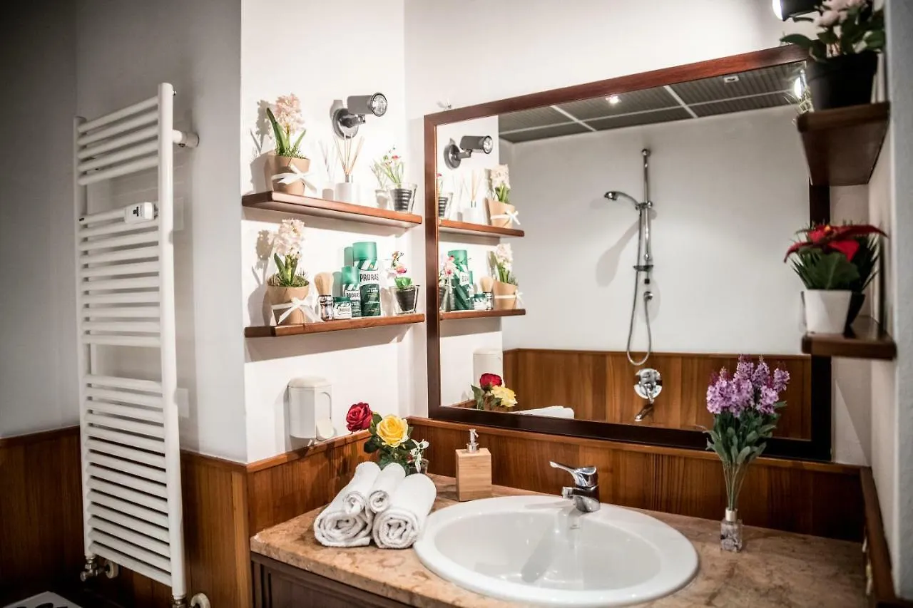 Ferienwohnung Airguest Crocetta Loft Mailand 0*,